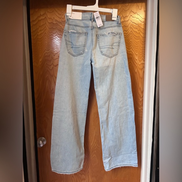 NWT Low Rise Baggy Skater Jean Size 000 Short American Eagle - Picture 2 of 4